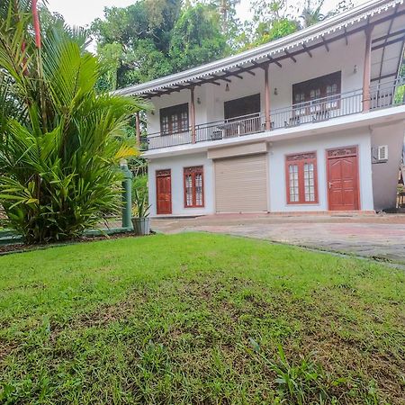 Villa Girilena ヒッカドゥワ エクステリア 写真