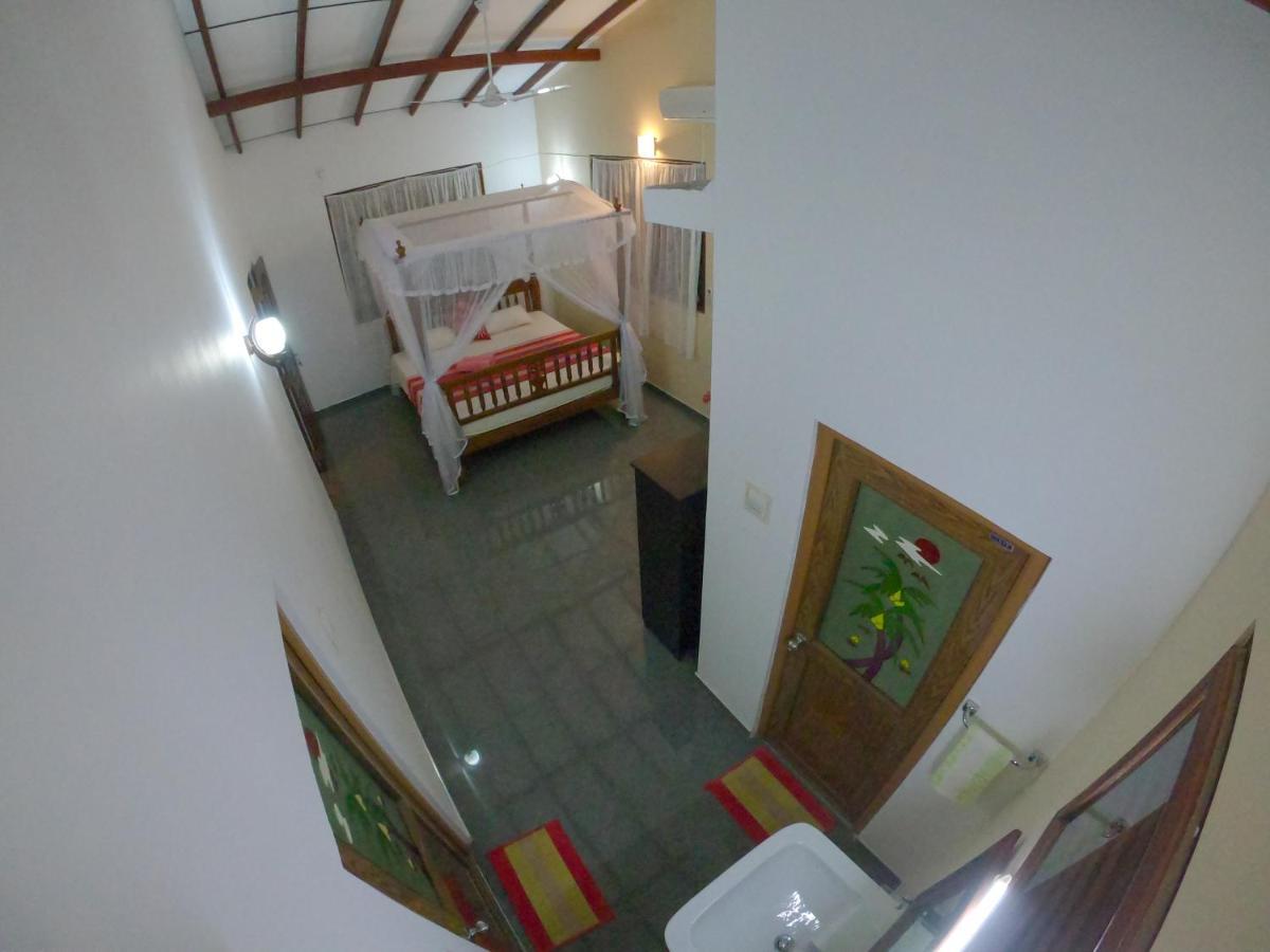 Villa Girilena ヒッカドゥワ エクステリア 写真