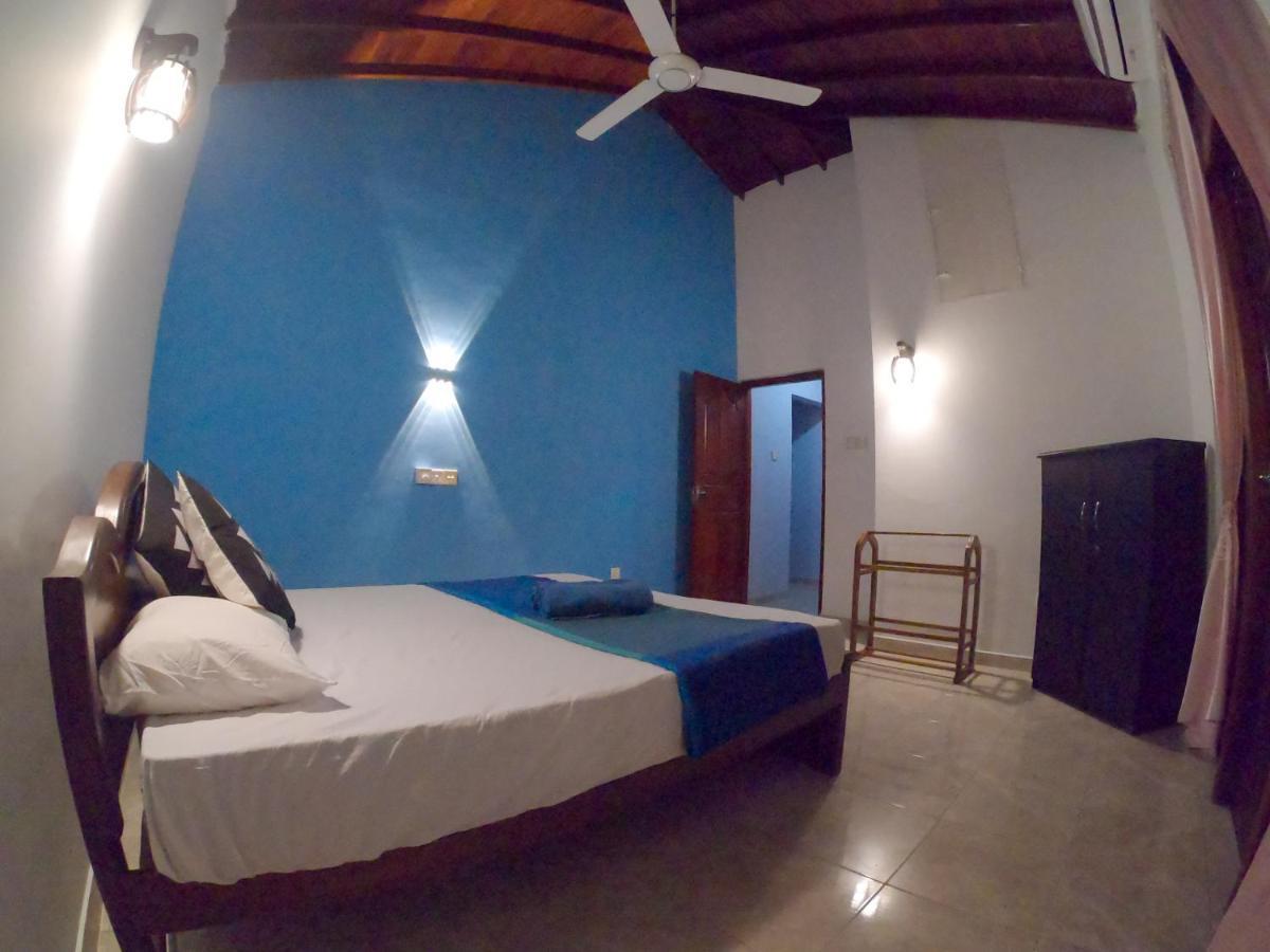 Villa Girilena ヒッカドゥワ エクステリア 写真