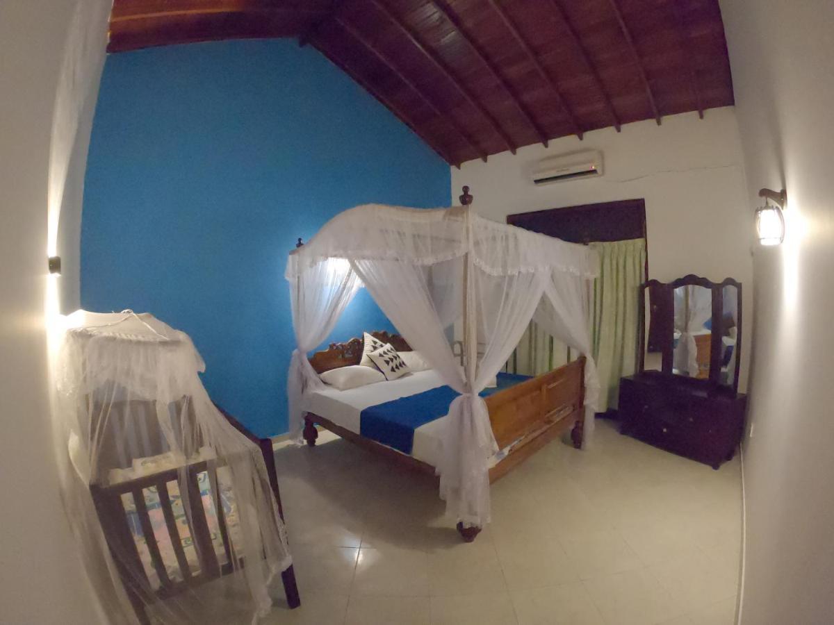 Villa Girilena ヒッカドゥワ エクステリア 写真